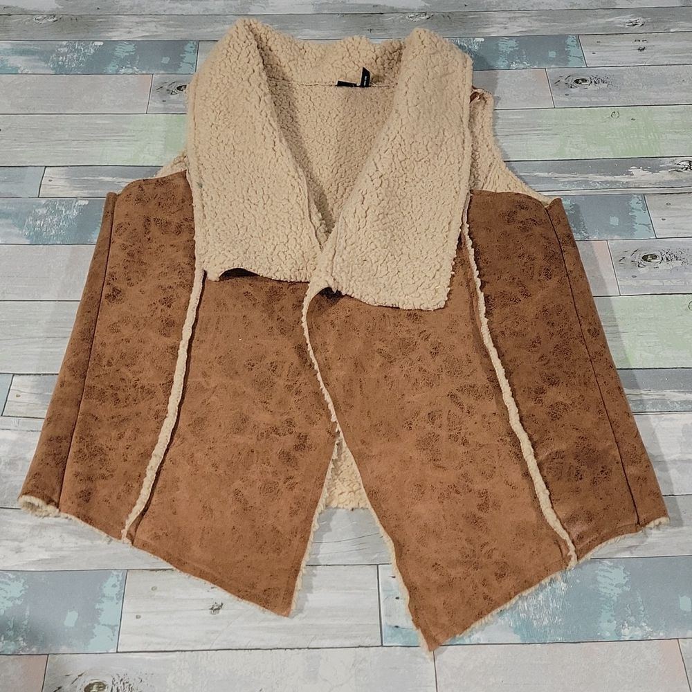 Cruel Sherpa Lined Brown Vest sz Large/XL